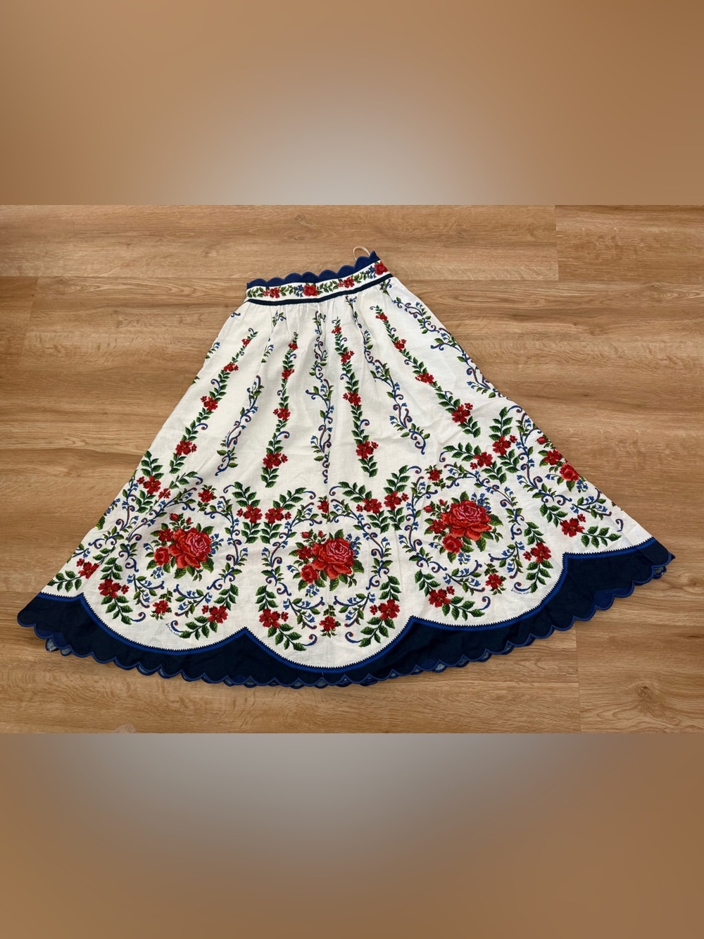 FARM Rio White A-Line Skirt with Red Floral Embroidery and Navy Trim - Picture 2 of 9